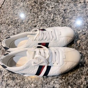 Gucci sneakers / shoes